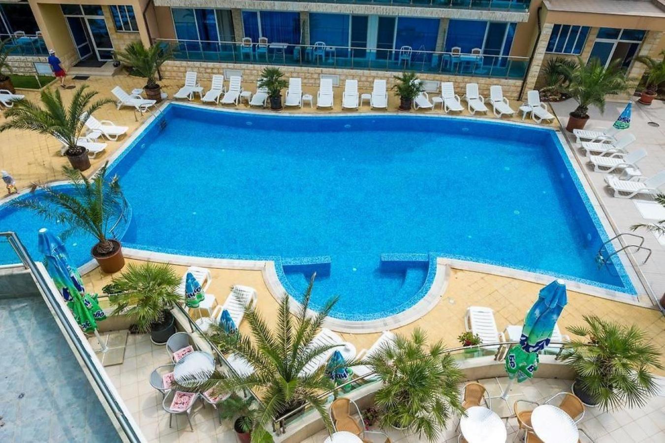 Family Hotel Gallery Sunny Beach Exterior foto