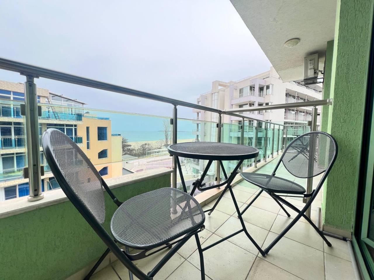 Family Hotel Gallery Sunny Beach Exterior foto